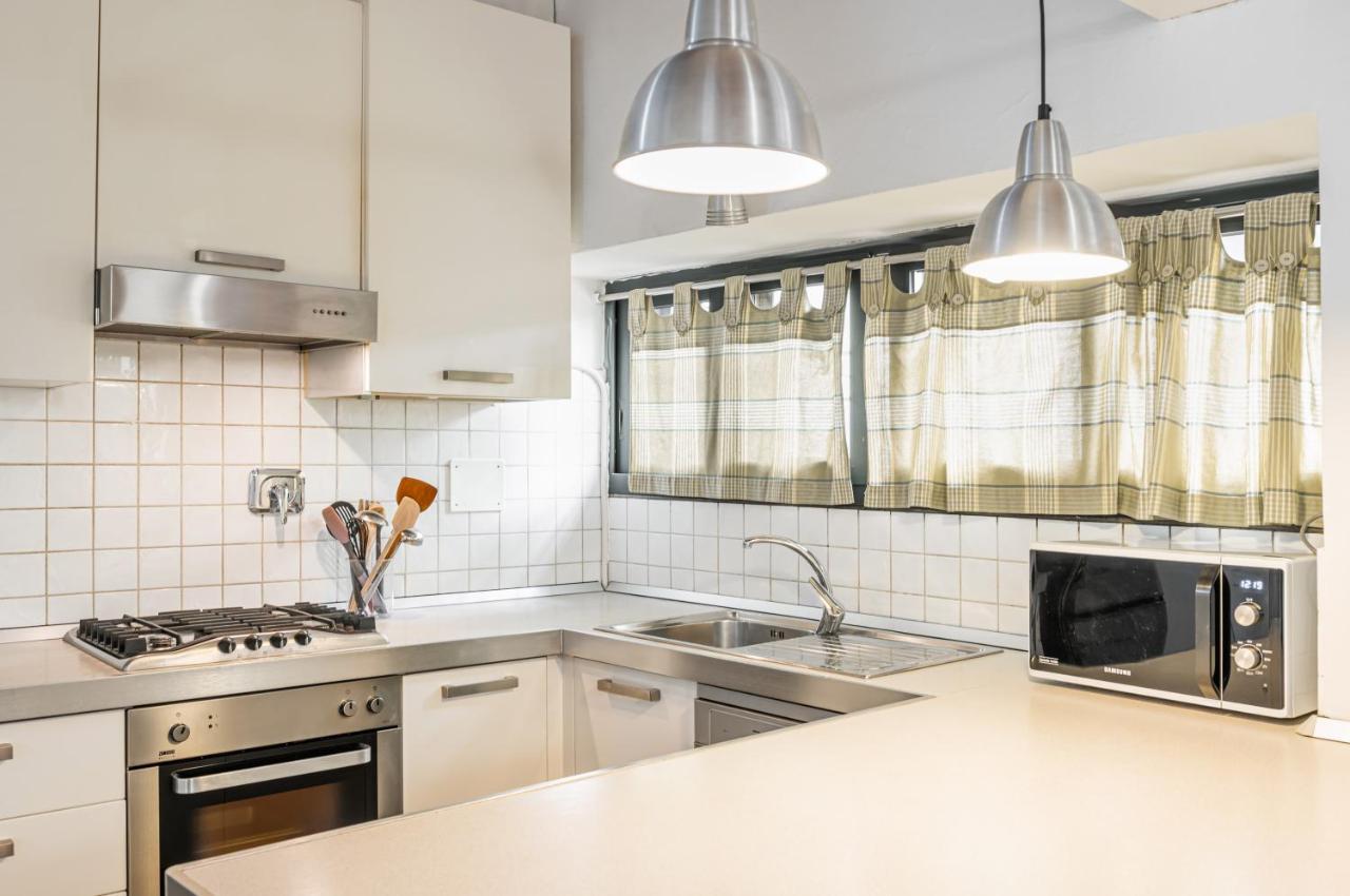 Statuto With Small Courtyard Apartamento *