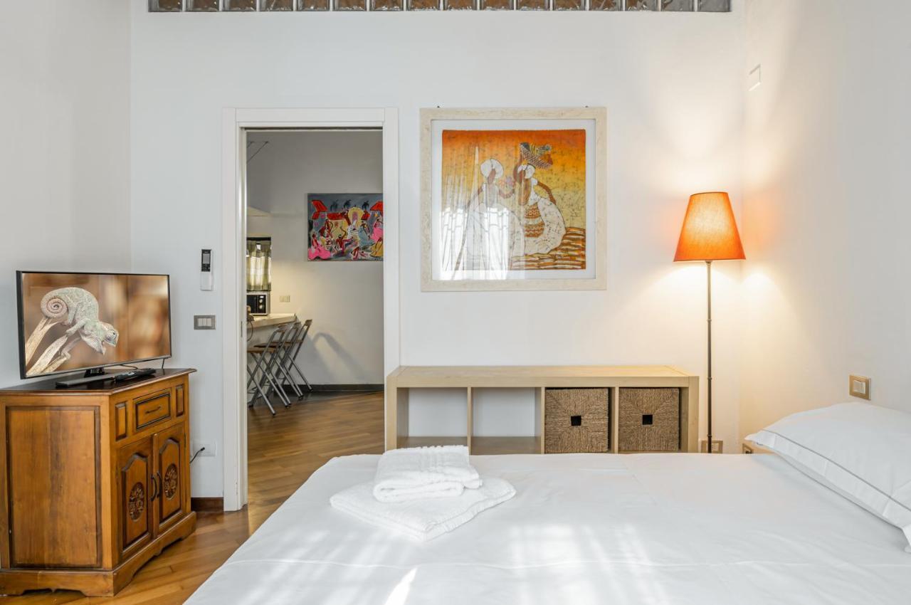 Statuto With Small Courtyard Apartamento Florencia